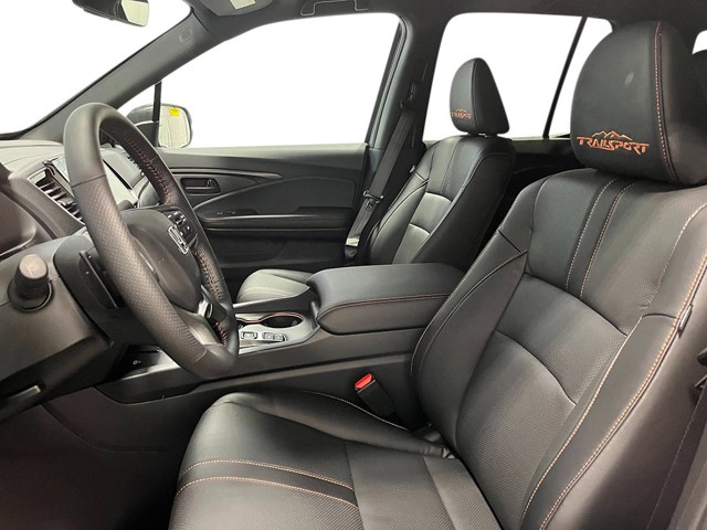 2025 Honda Ridgeline - Photo 11