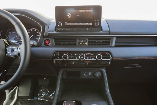 2025 Honda Pilot - Photo 14
