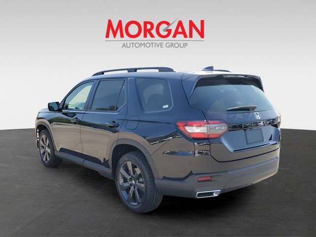 2025 Honda Pilot - Photo 4