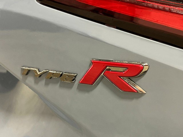 2025 Honda Civic Type R - Photo 10