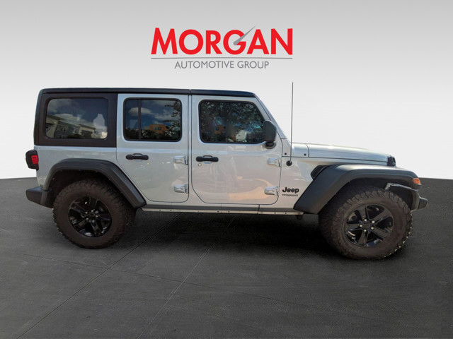 2022 Jeep Wrangler - Photo 8