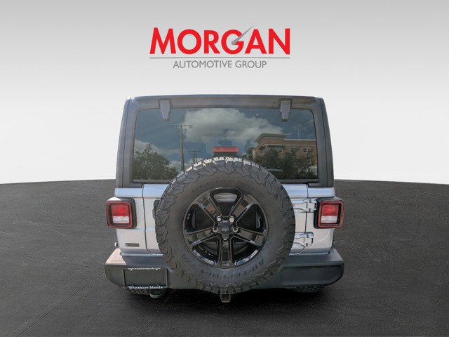 2022 Jeep Wrangler - Photo 7