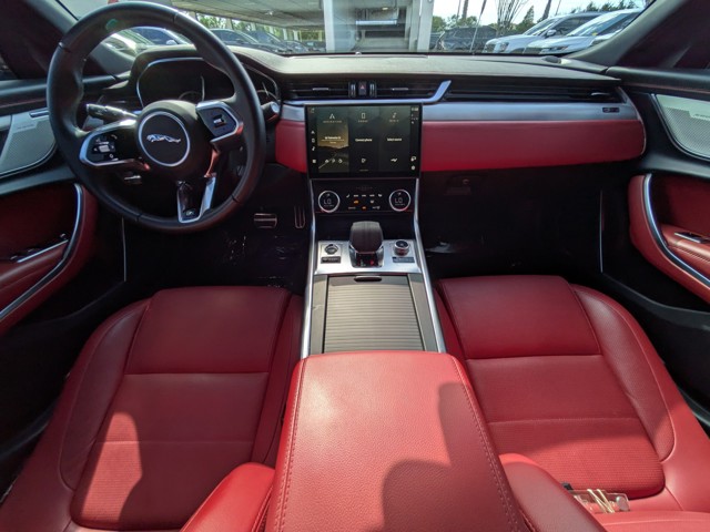2023 Jaguar XF - Photo 12
