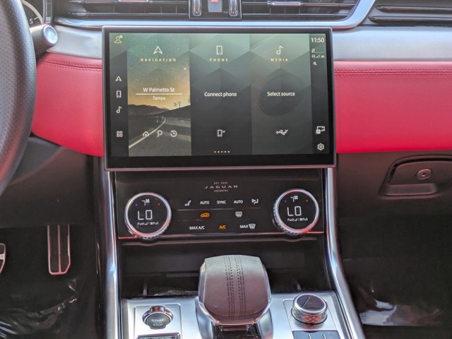 2023 Jaguar XF - Photo 15