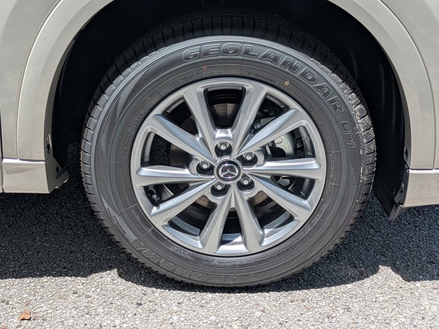 2025 Mazda CX-5 - Photo 10