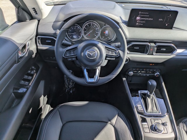 2025 Mazda CX-5 - Photo 14