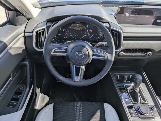 2026 Mazda CX-50 - Photo 13